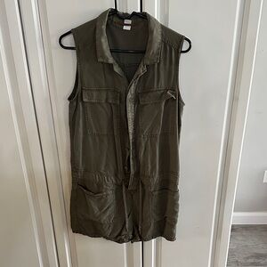 H&M Khaki Green Utility Vest